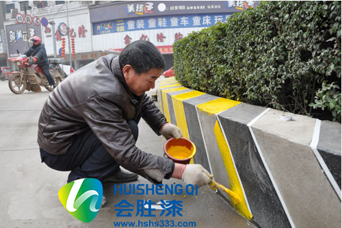 公路反光漆不夠豐滿？