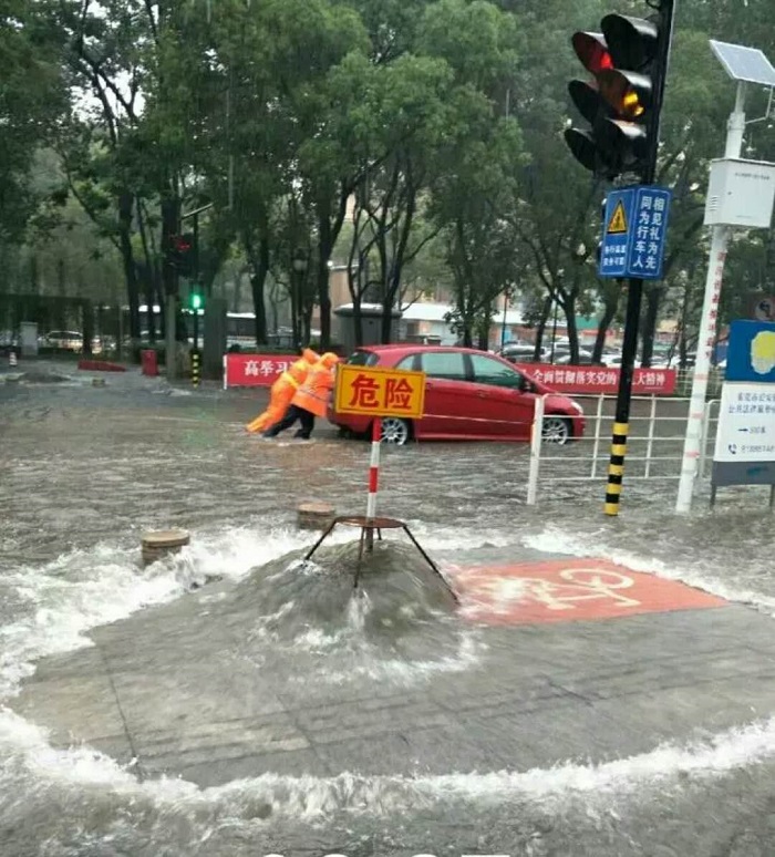 匯勝化工：暴雨來襲，防御措施知多少？