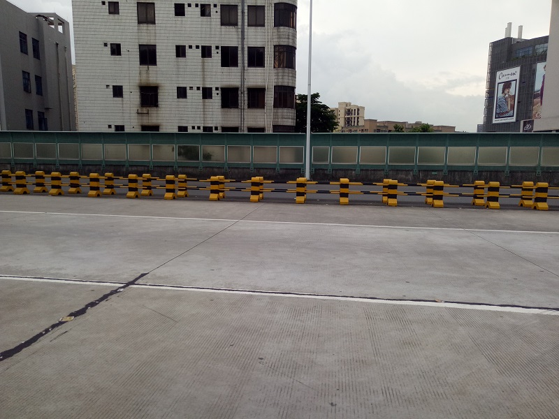 確認(rèn)好底材，給您牽線適合的高速路反光漆