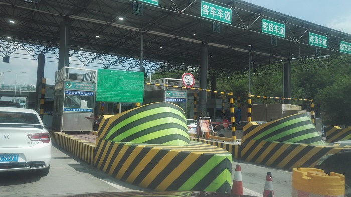 你聽說了嗎？綠色反光漆關(guān)鍵時(shí)候可以救命