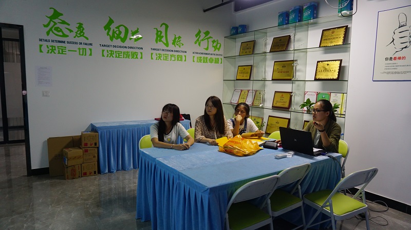 一個(gè)懂得感恩的反光漆公司，才對(duì)得起客戶的信賴