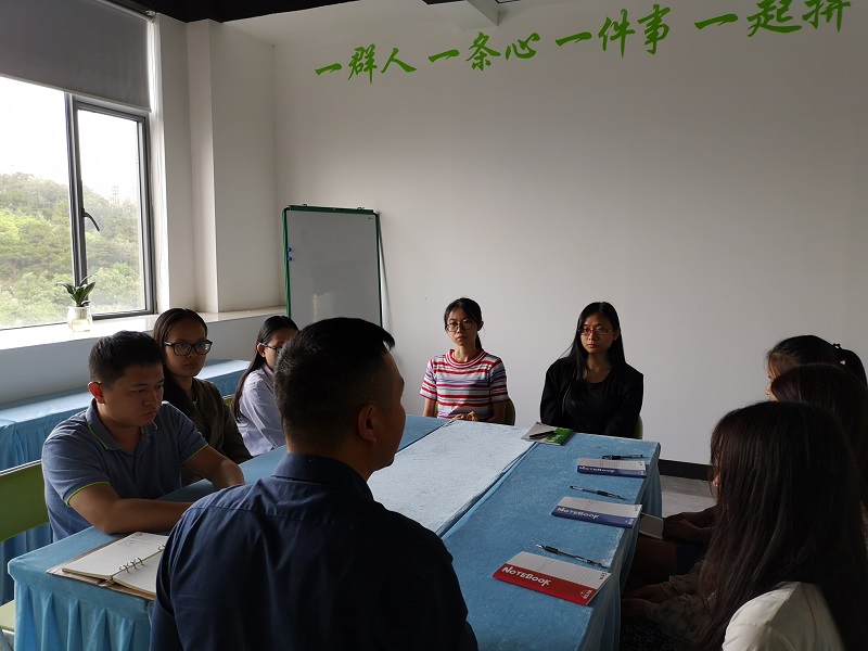 東莞匯勝化工反光漆生產(chǎn)廠家為何執(zhí)著于“以人為本”？