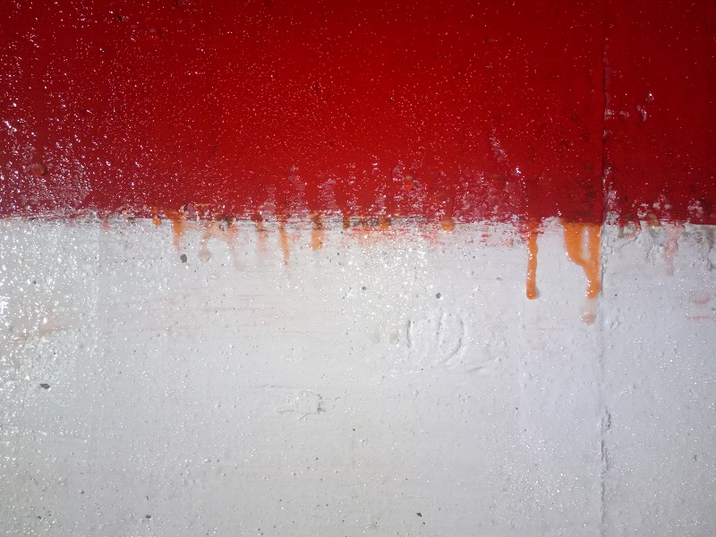 如何防止隧道內(nèi)反光油漆出現(xiàn)流墜現(xiàn)象？