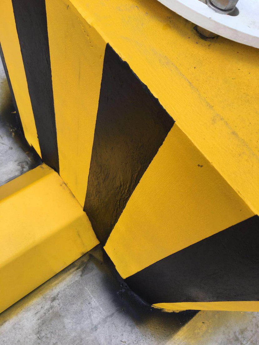 會(huì)勝警示反光漆存放和施工有哪些注意事項(xiàng)呢？