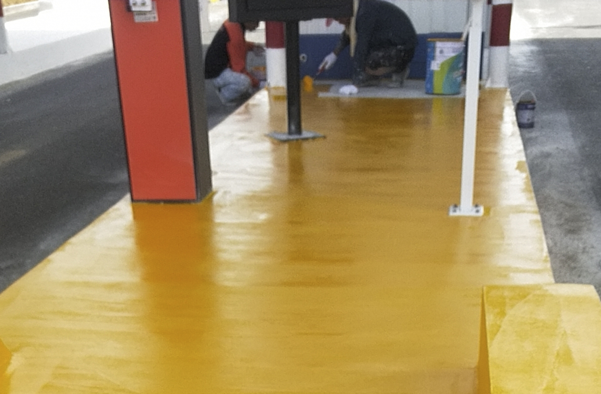 高速公路設(shè)施警示工程涂刷什么油漆