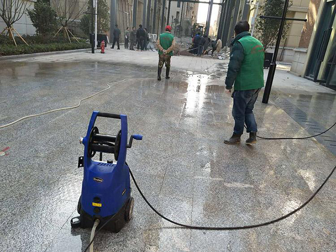 地坪漆產(chǎn)生氣味怎么辦？