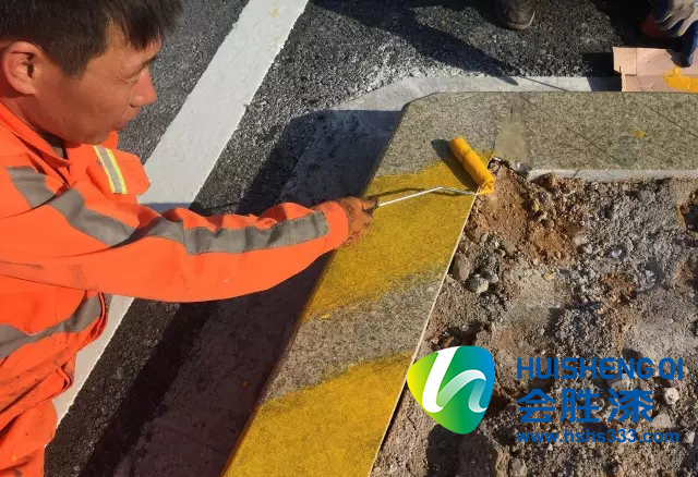 1527582002321284.jpg 立面反光漆涂層.jpg