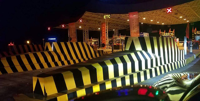 1529054690433177.jpg 1040153dmuo0081930dmay (1).jpg