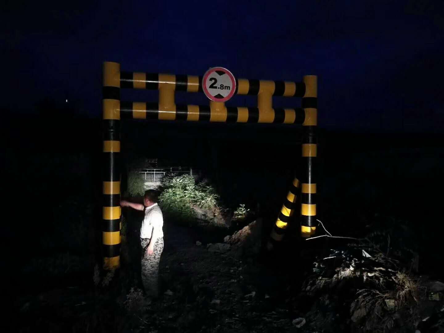 限高桿反光漆 限高桿反光漆