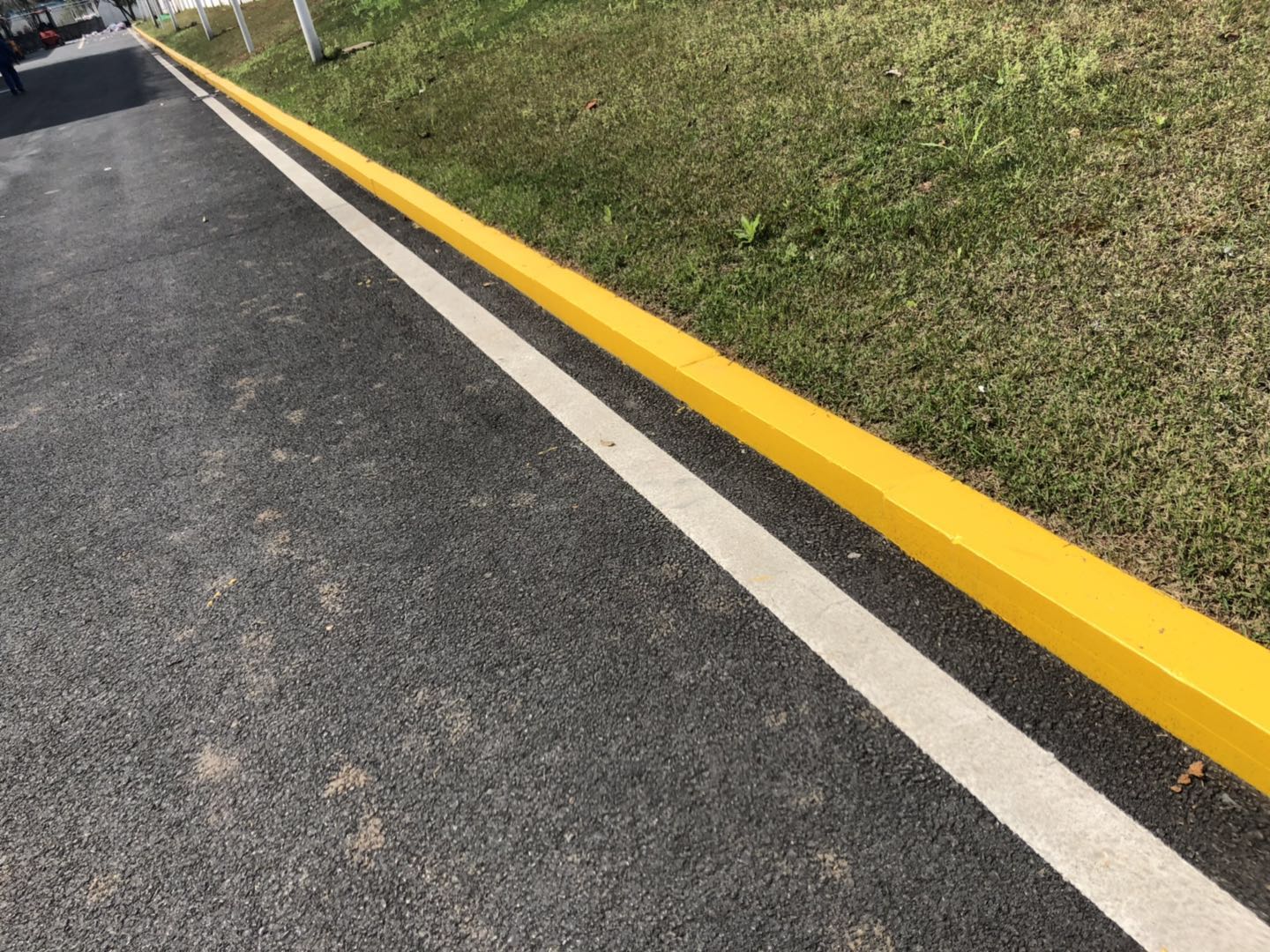 道路防護(hù)反光漆 道路防護(hù)反光漆