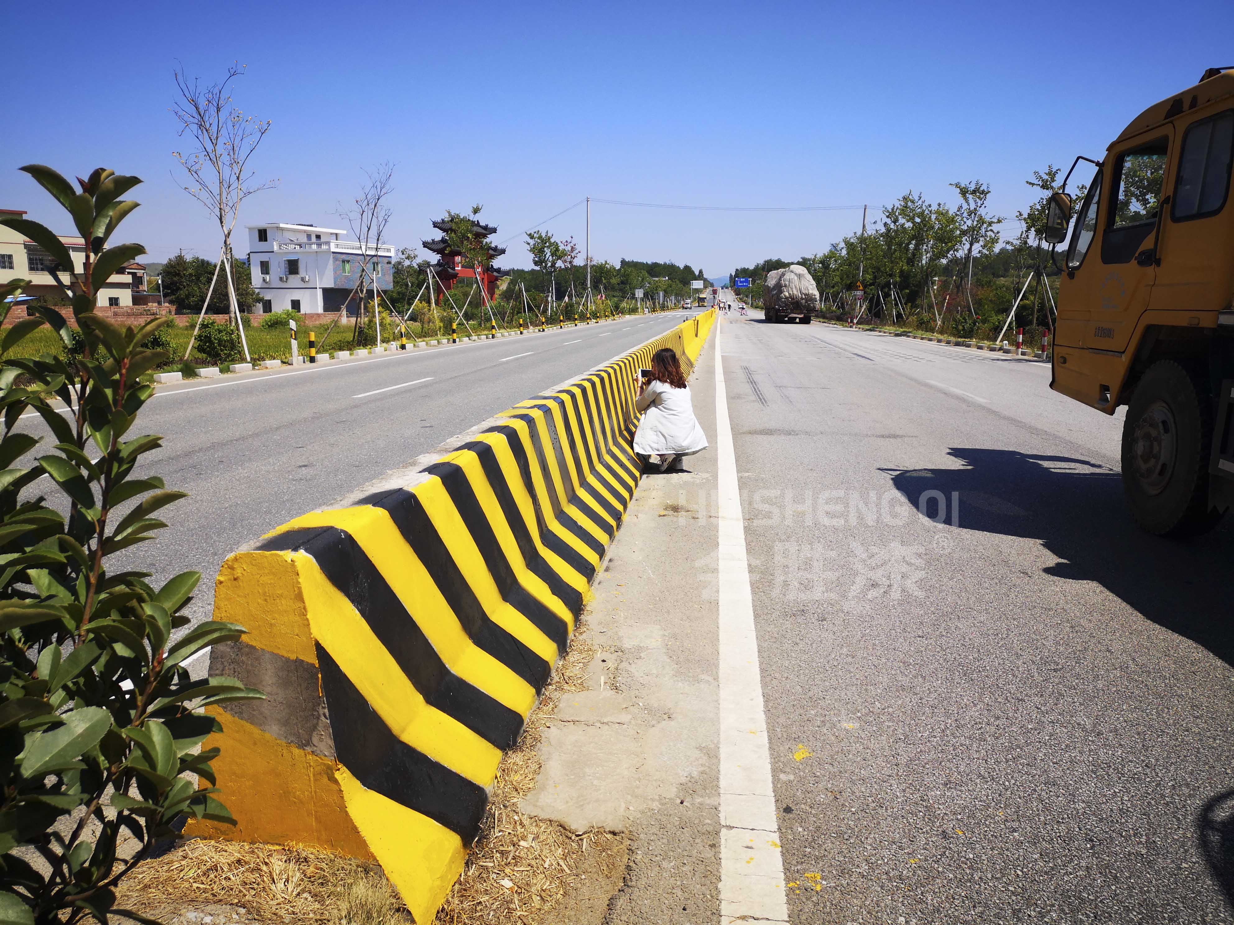 隔離墩反光漆 隔離墩反光漆