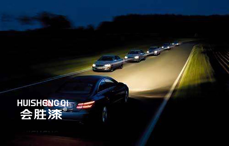 在夜間能反光的公路邊界反光漆 在夜間能反光的公路邊界反光漆